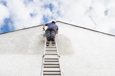 Peinture extérieure à Brenoux — façades et ravalement